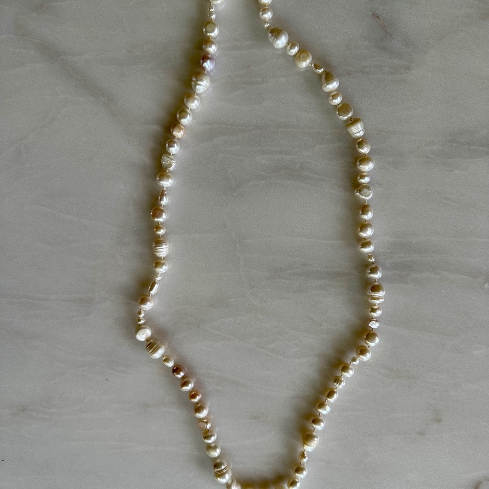 Gorgeous Freshwater Pearl Necklace